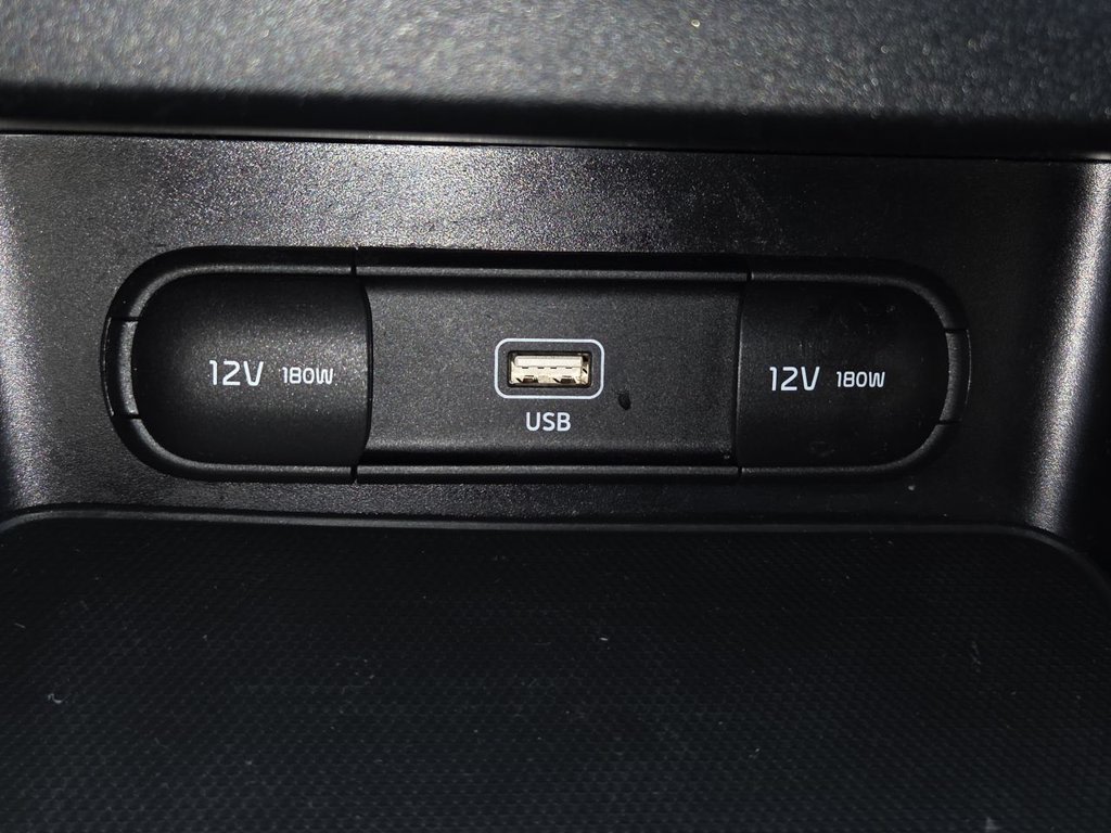 Thumbnail: 2023 Kia Forte - 34