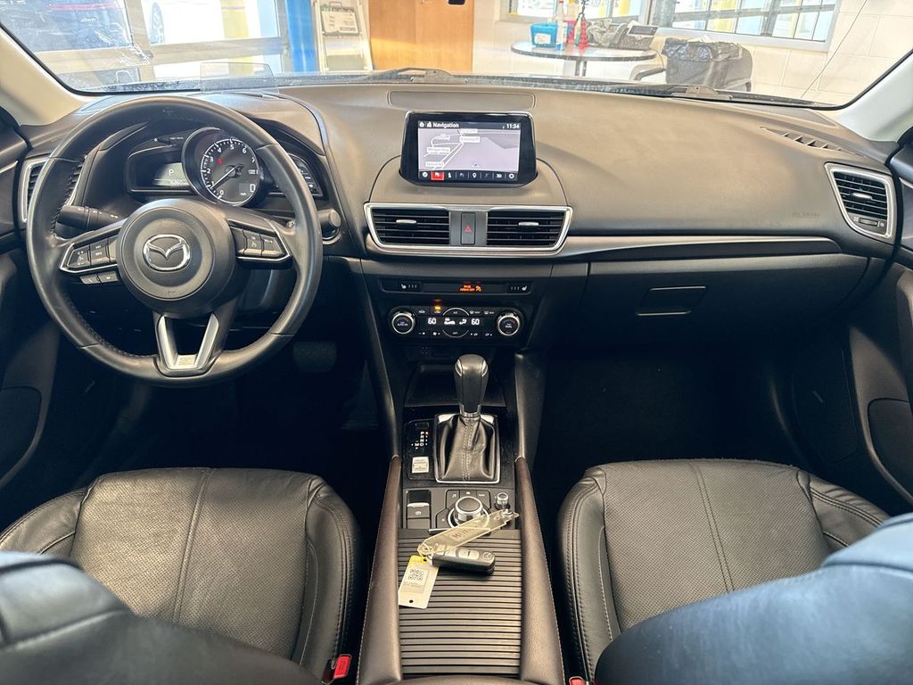 Thumbnail: 2018 Mazda Mazda3 - 10