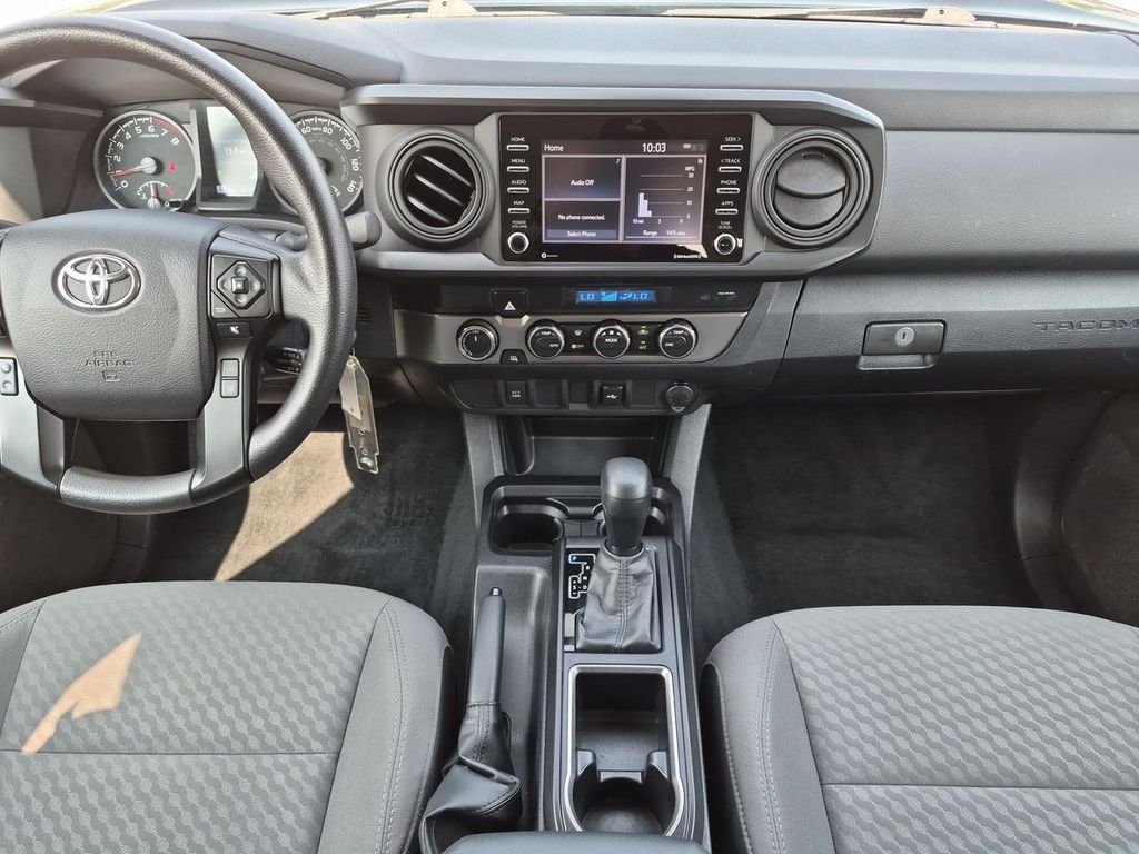 Thumbnail: 2022 Toyota Tacoma - 9