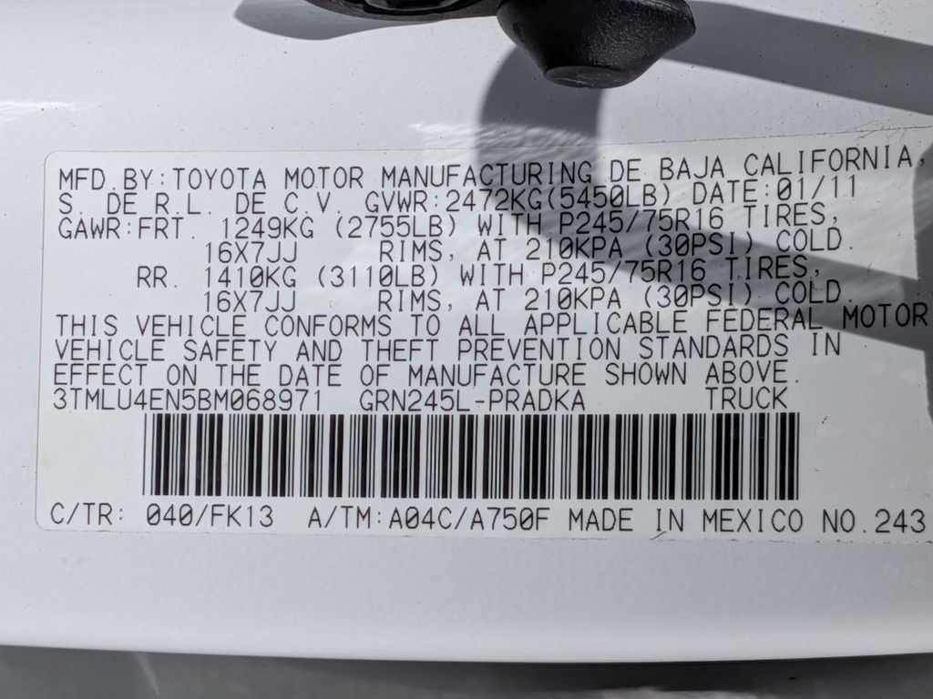 Thumbnail: 2011 Toyota Tacoma - 19