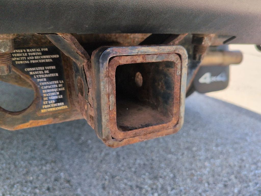 Thumbnail: 2011 Toyota Tacoma - 34