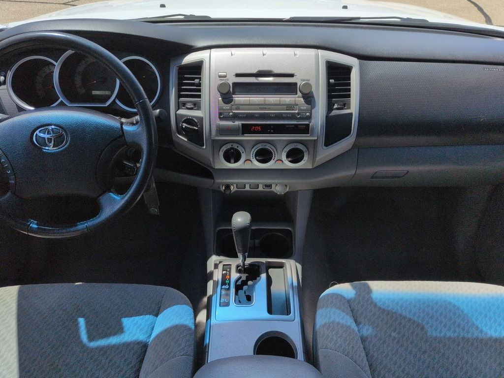 Thumbnail: 2011 Toyota Tacoma - 8
