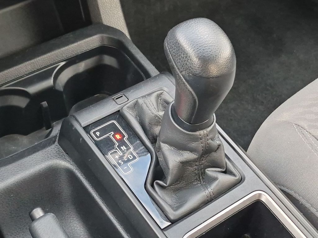 Thumbnail: 2023 Toyota Tacoma - 14