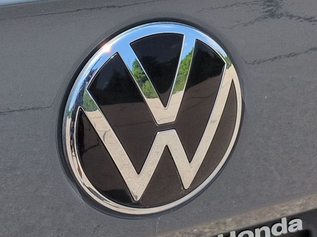 Thumbnail: 2024 Volkswagen Taos - 6