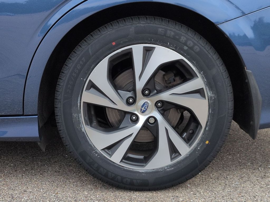 Thumbnail: 2022 Subaru Legacy - 8