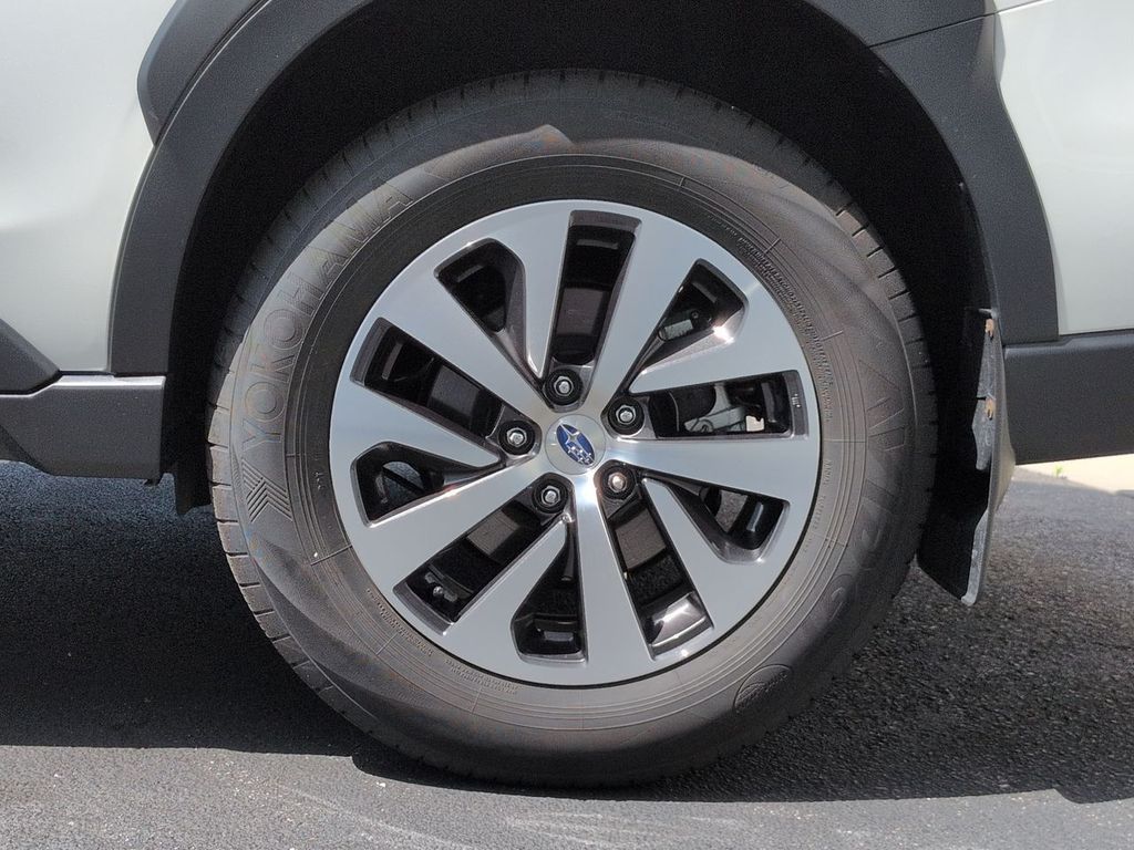 Thumbnail: 2025 Subaru Outback - 7