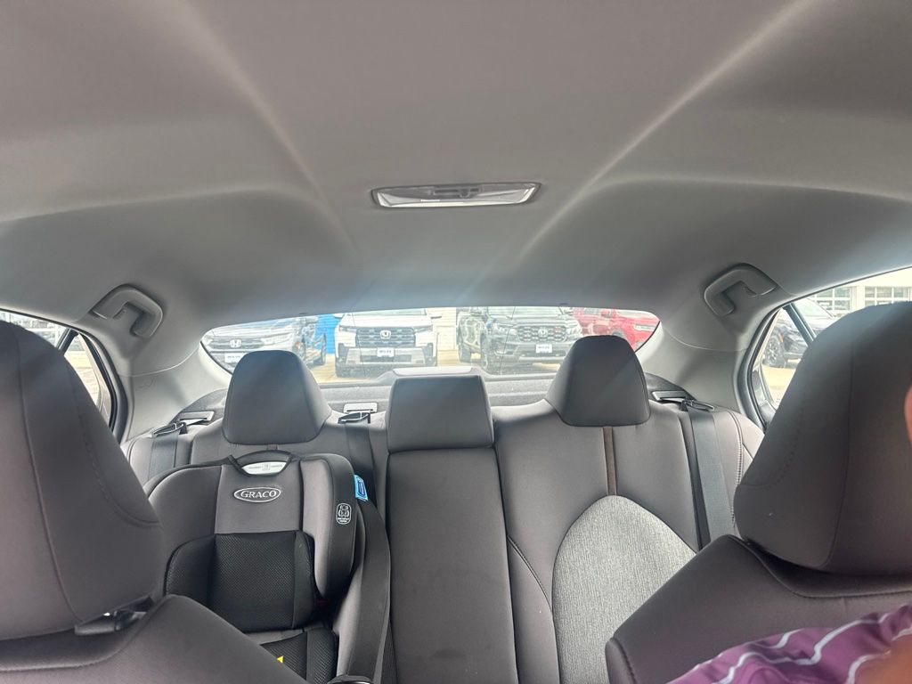 Thumbnail: 2019 Toyota Camry - 8
