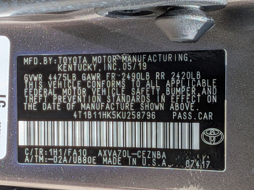 Thumbnail: 2019 Toyota Camry - 19