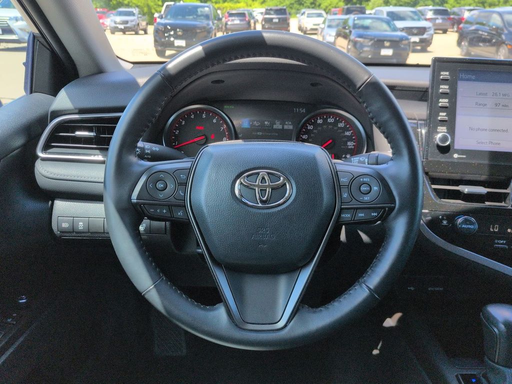 Thumbnail: 2023 Toyota Camry - 12