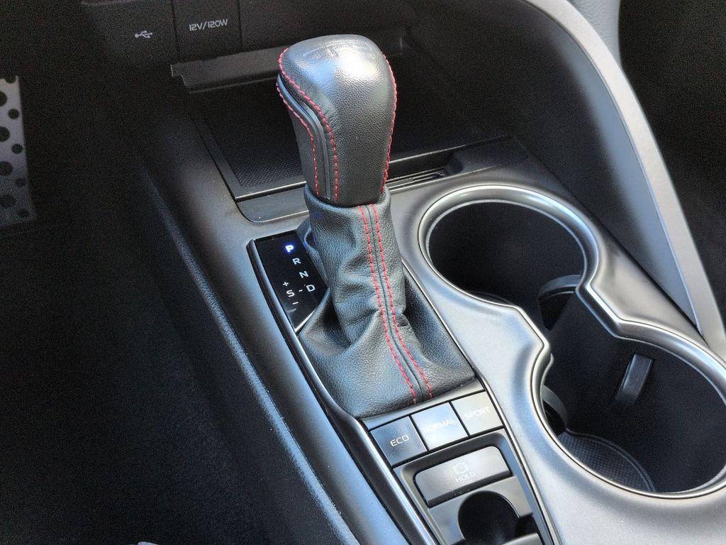 Thumbnail: 2024 Toyota Camry - 34