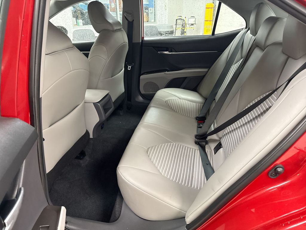 Thumbnail: 2022 Toyota Camry - 29