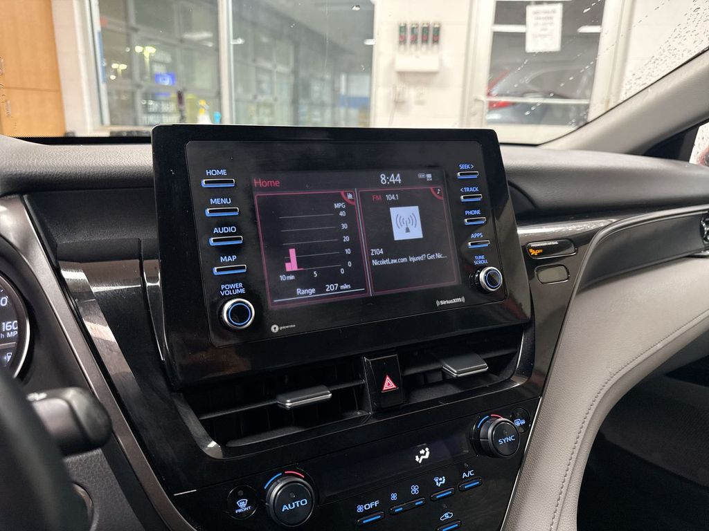 Thumbnail: 2022 Toyota Camry - 34