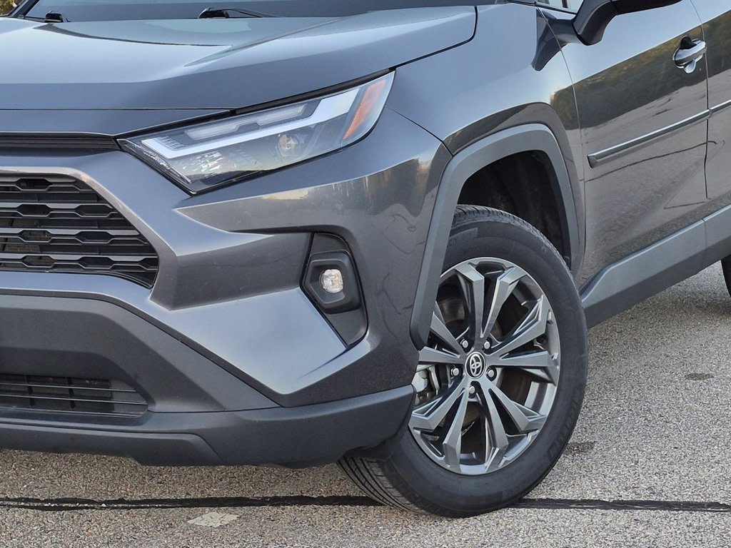 Thumbnail: 2024 Toyota RAV4 - 8