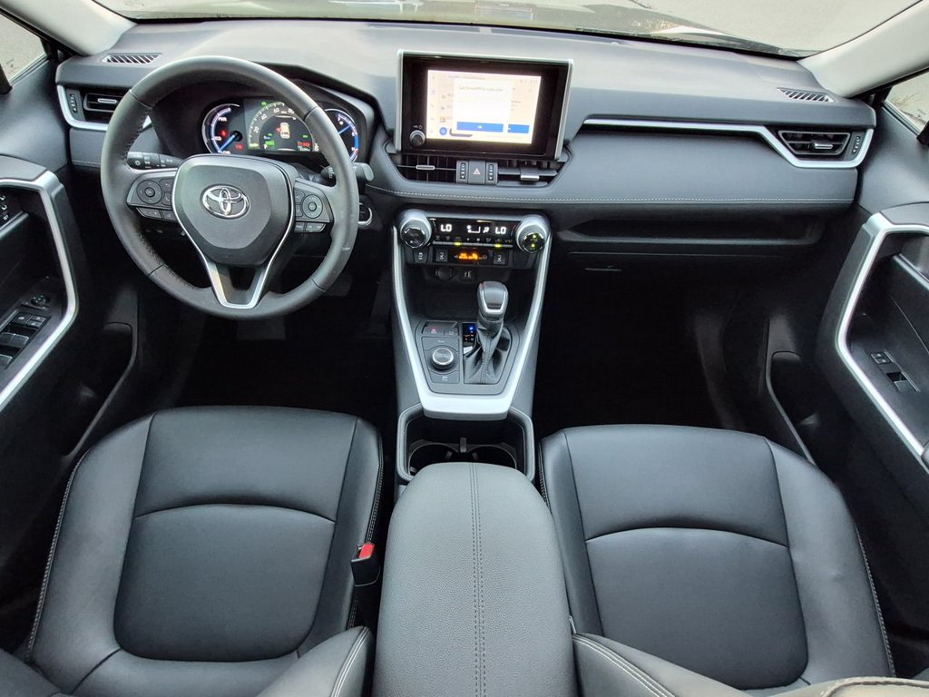 Thumbnail: 2024 Toyota RAV4 - 9