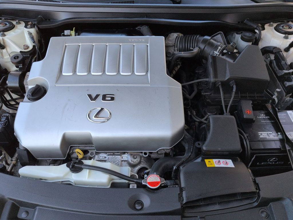 Thumbnail: 2016 Lexus ES - 9