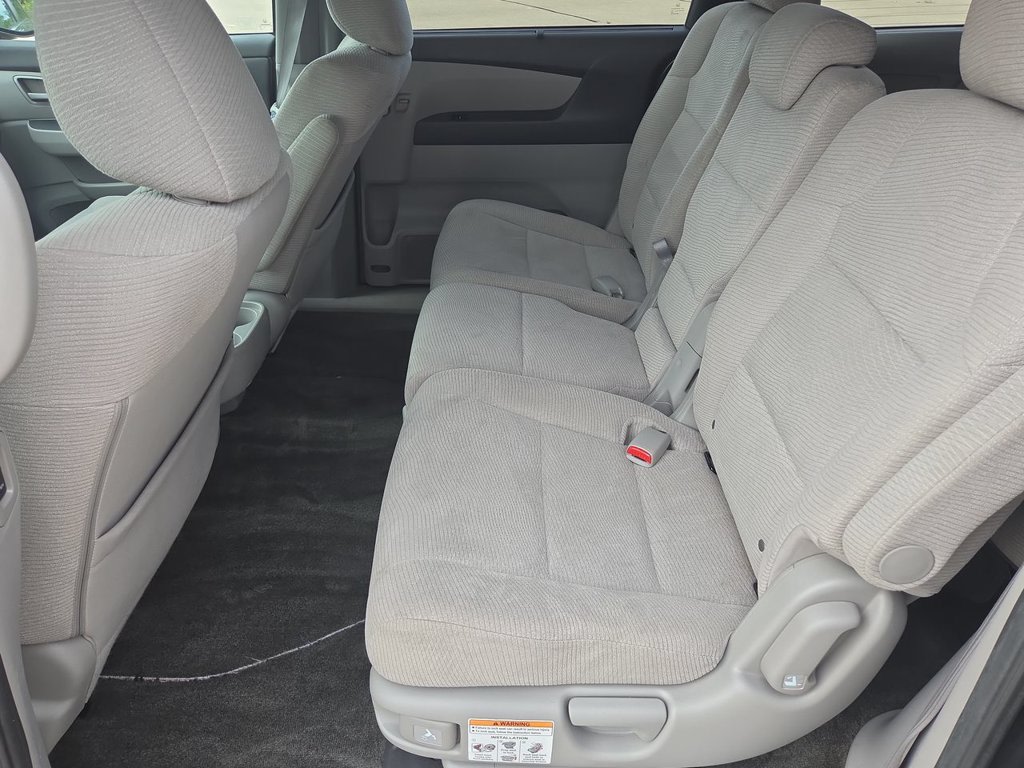 Thumbnail: 2012 Honda Odyssey - 27