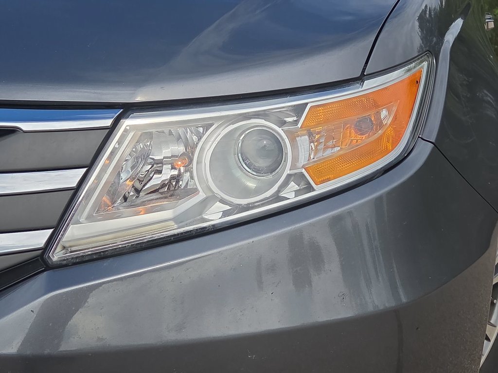 Thumbnail: 2012 Honda Odyssey - 24