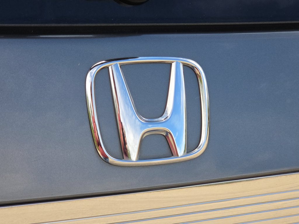 Thumbnail: 2012 Honda Odyssey - 7