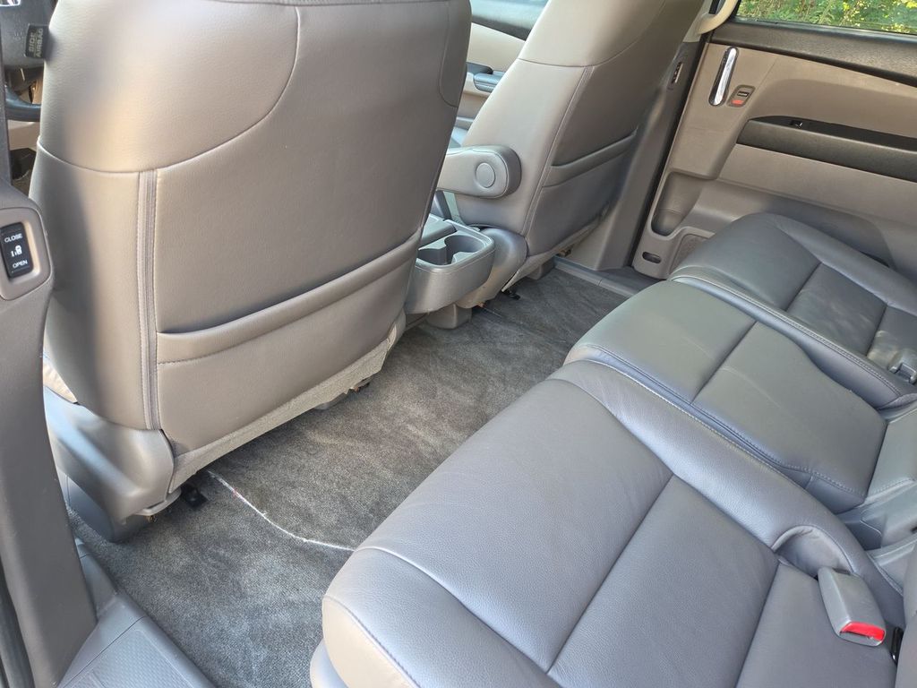 Thumbnail: 2014 Honda Odyssey - 13