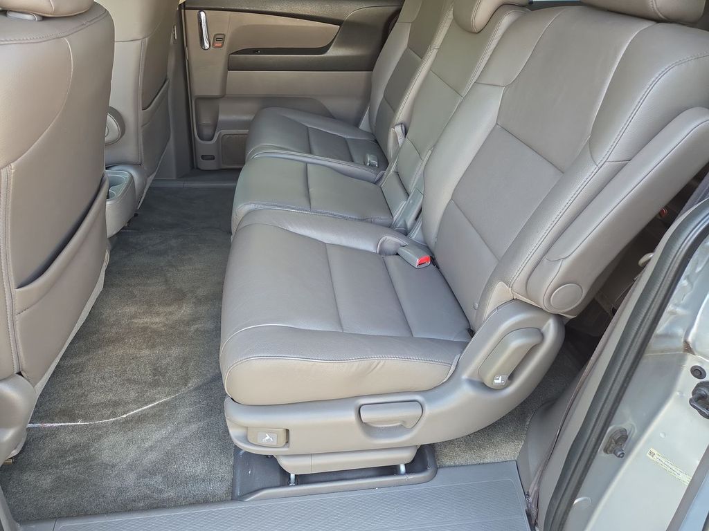 Thumbnail: 2014 Honda Odyssey - 29