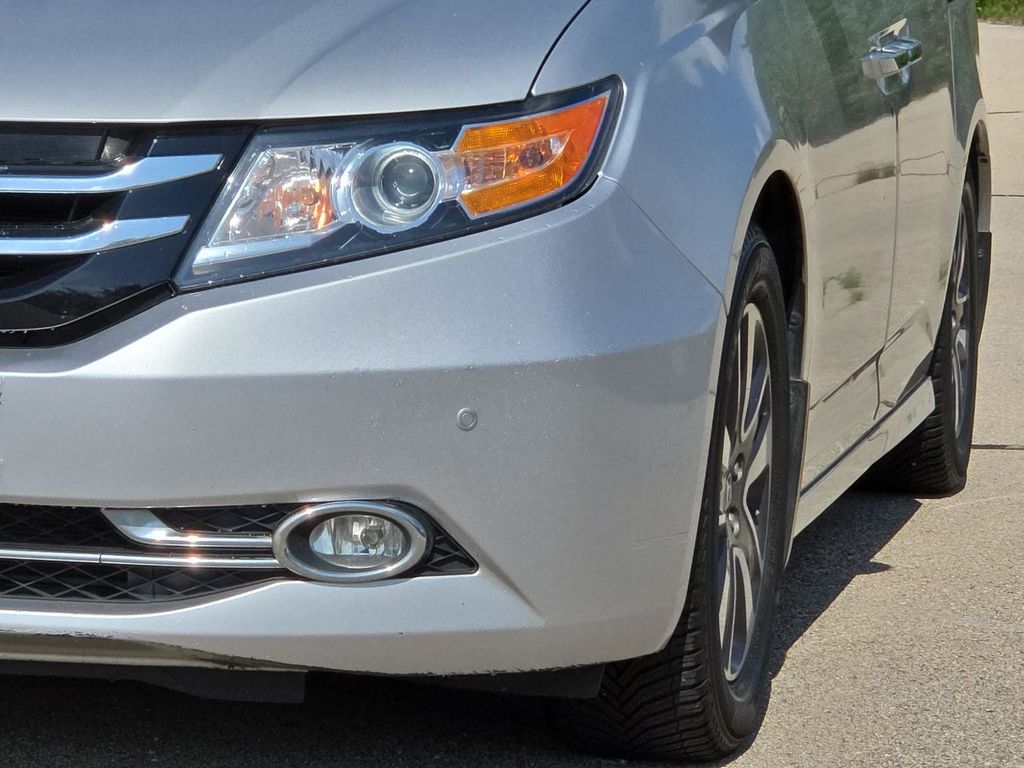 Thumbnail: 2014 Honda Odyssey - 25