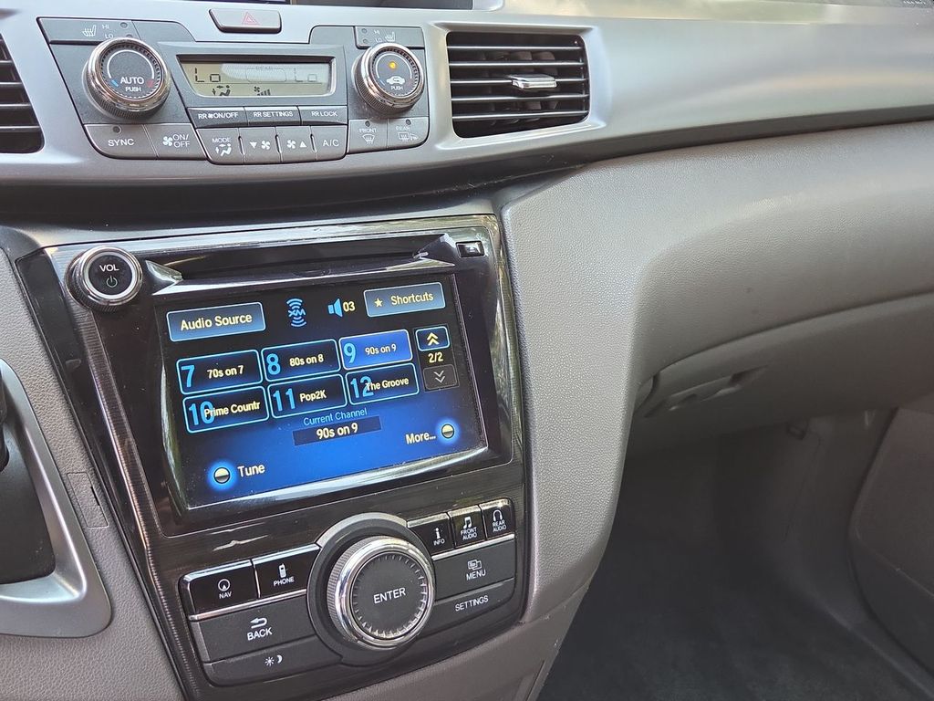 Thumbnail: 2014 Honda Odyssey - 37
