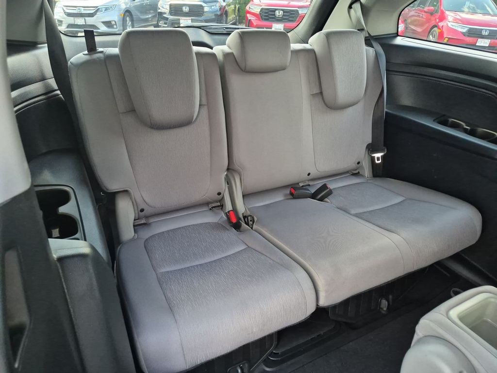 Thumbnail: 2021 Honda Odyssey - 27