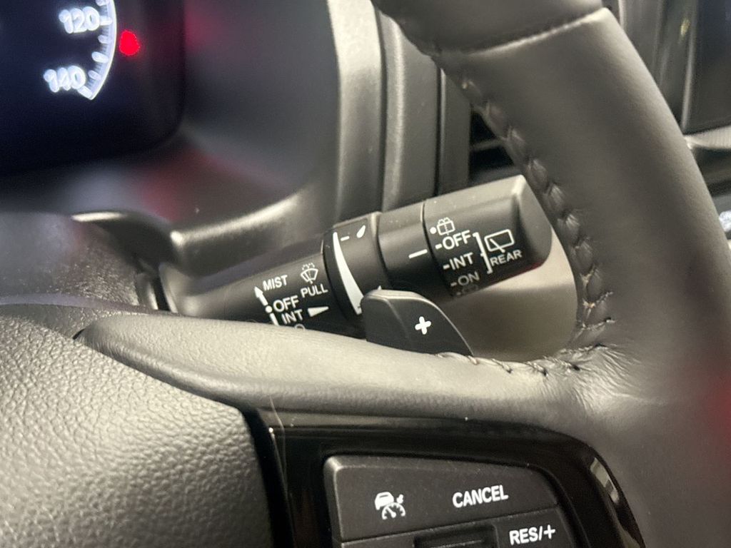 Thumbnail: 2024 Honda Odyssey - 14