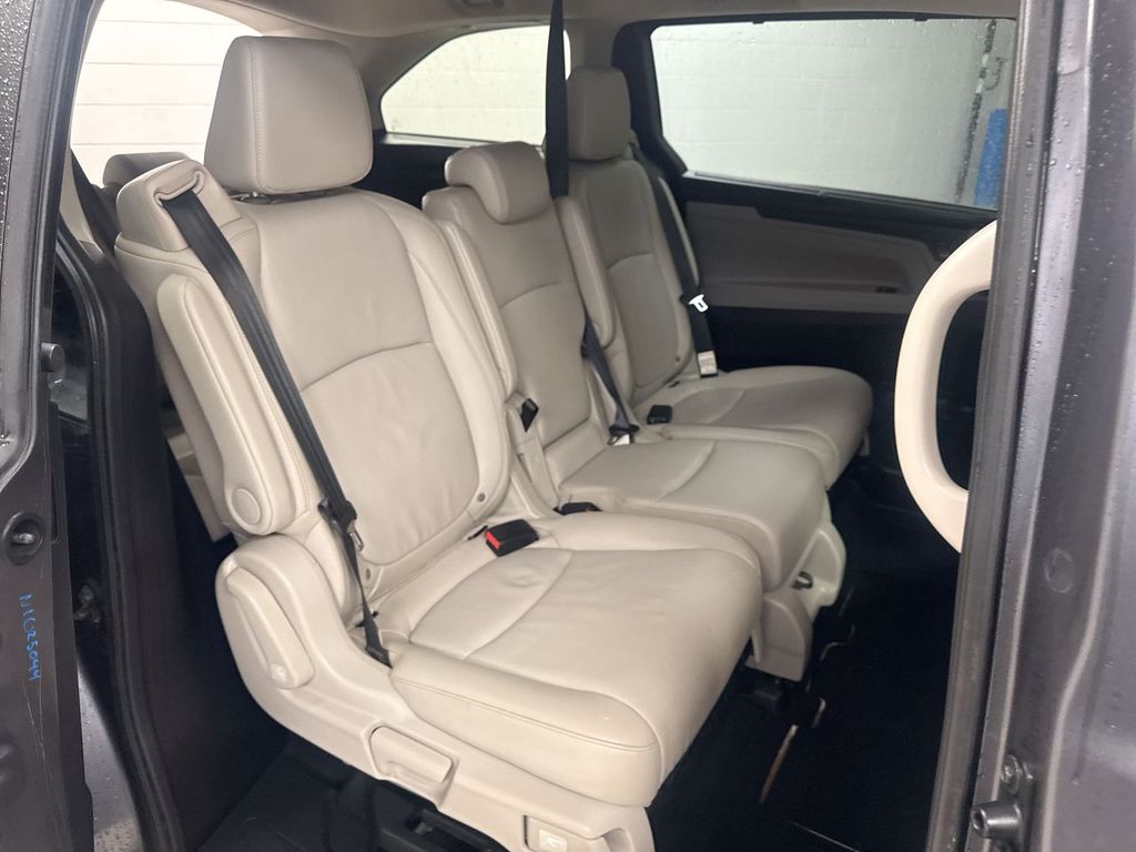 Thumbnail: 2024 Honda Odyssey - 24