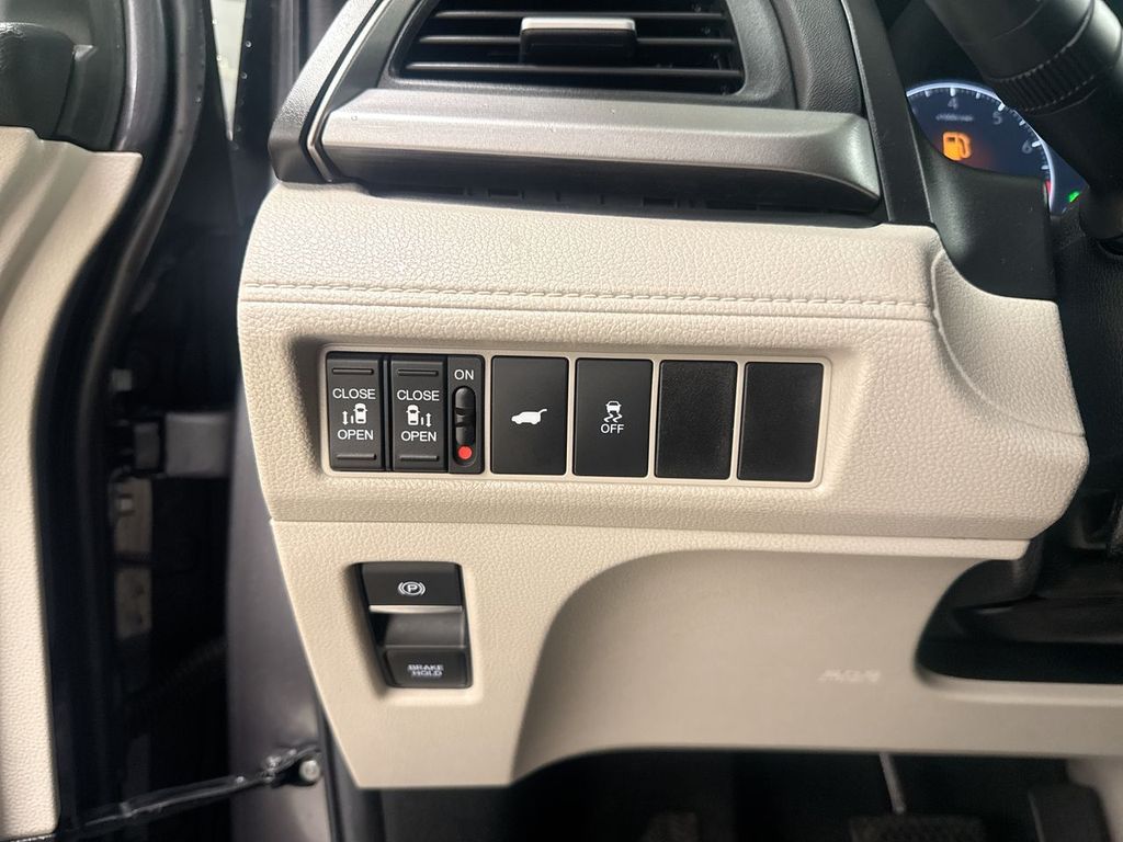 Thumbnail: 2024 Honda Odyssey - 33