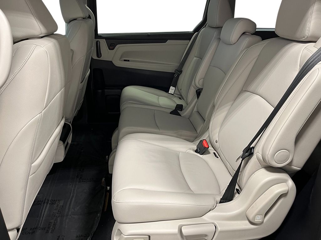 Thumbnail: 2026 Honda Odyssey - 10