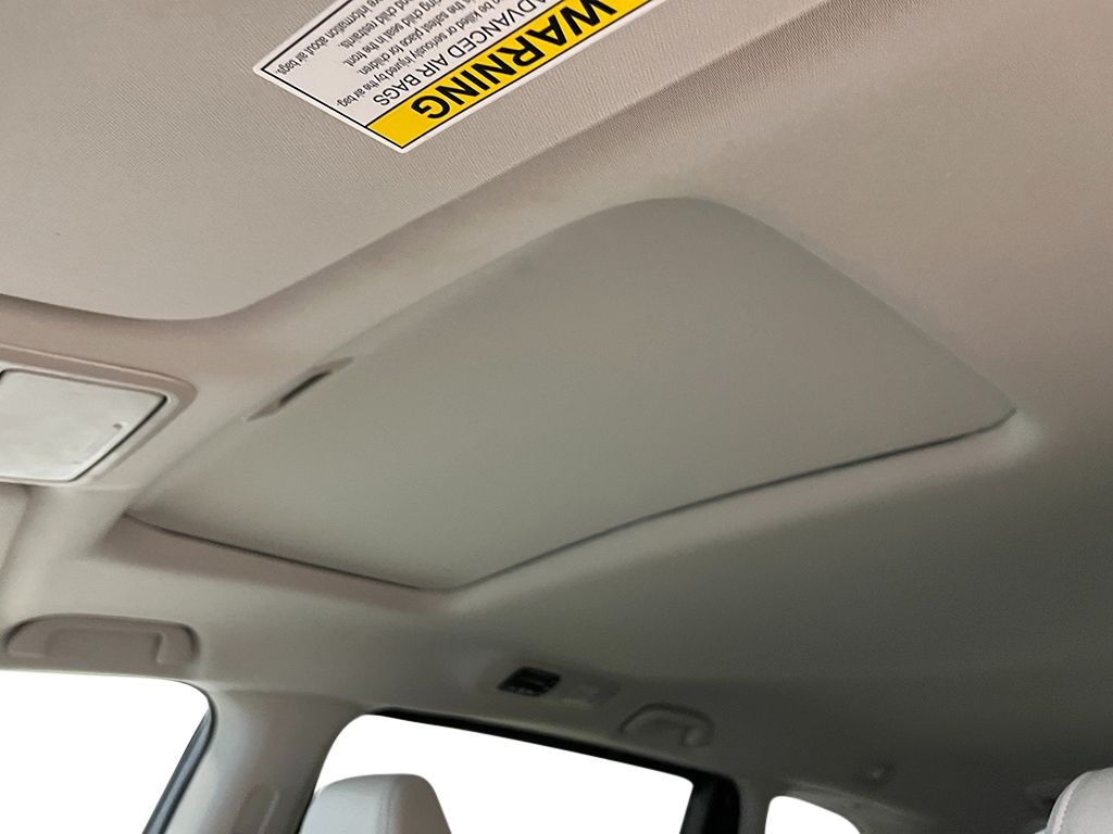 Thumbnail: 2026 Honda Odyssey - 25