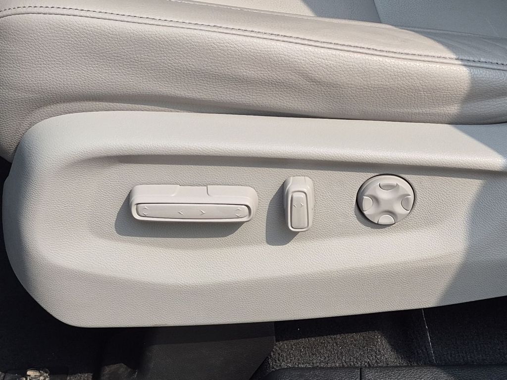 Thumbnail: 2024 Honda Odyssey - 25