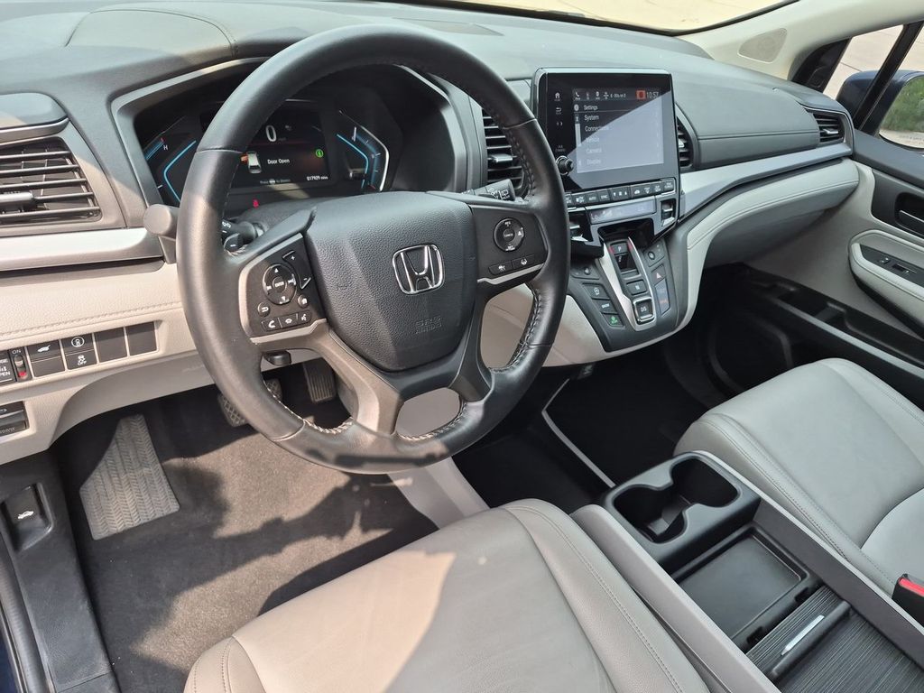 Thumbnail: 2024 Honda Odyssey - 2