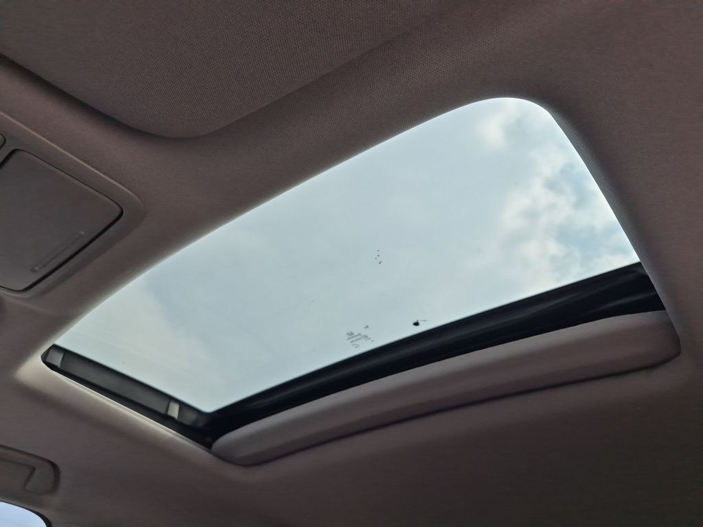 Thumbnail: 2024 Honda Odyssey - 26