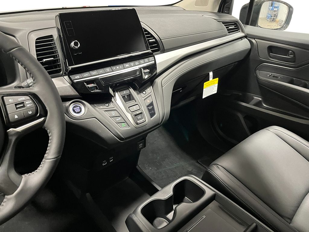 Thumbnail: 2026 Honda Odyssey - 2