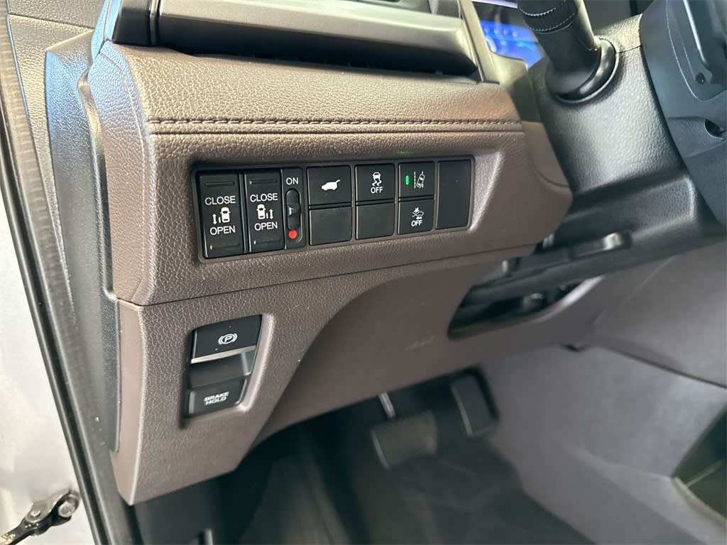 Thumbnail: 2019 Honda Odyssey - 37