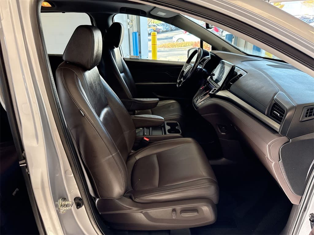 Thumbnail: 2019 Honda Odyssey - 12