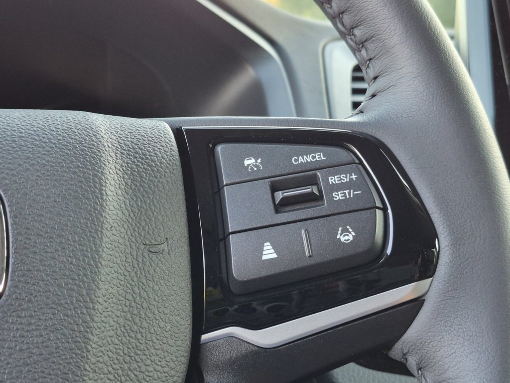 Thumbnail: 2026 Honda Odyssey - 32