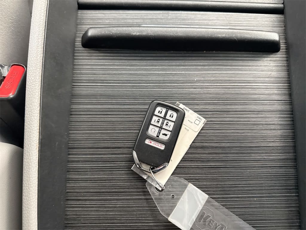 Thumbnail: 2019 Honda Odyssey - 19