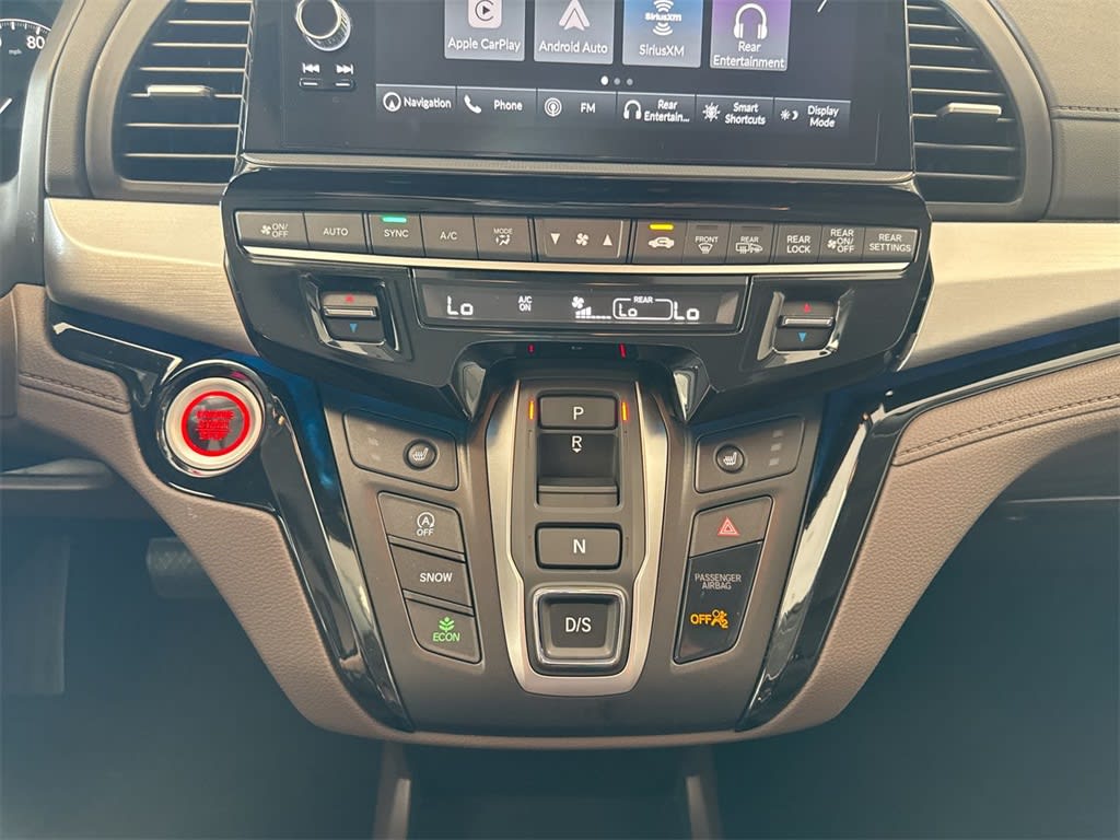 2025 Honda Odyssey Touring 38