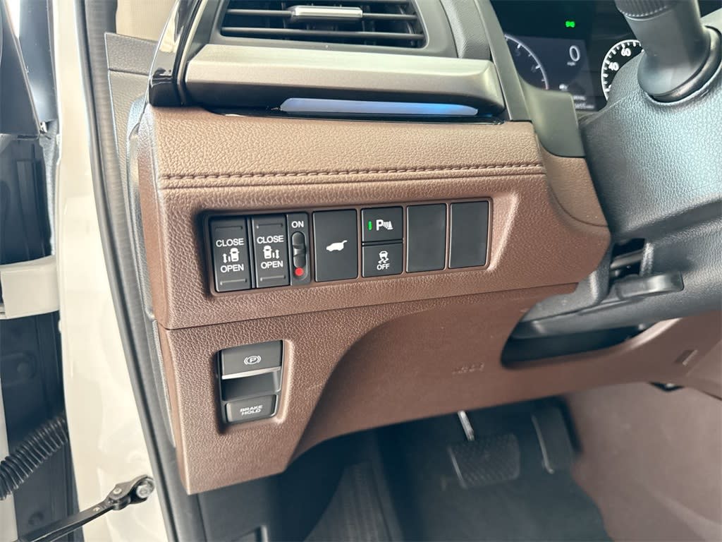 2025 Honda Odyssey Touring 40