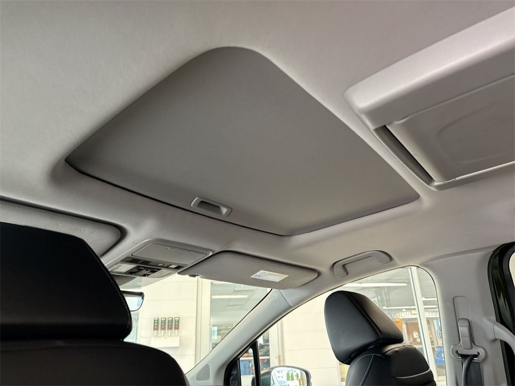 Thumbnail: 2024 Honda Odyssey - 28