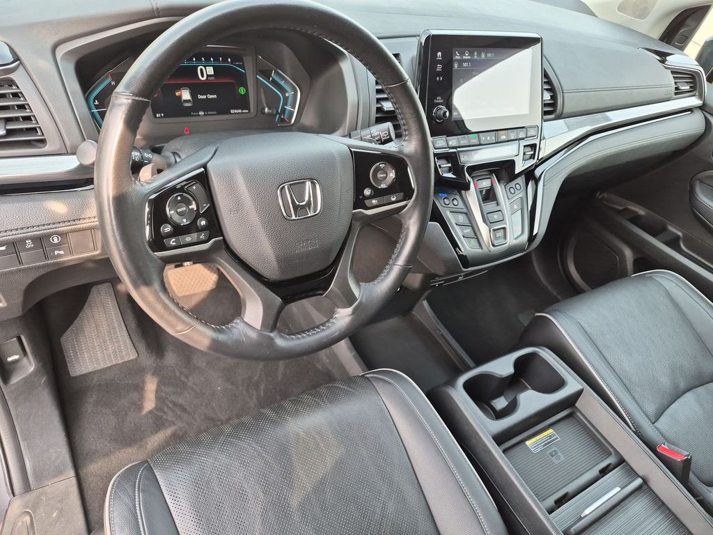 Thumbnail: 2023 Honda Odyssey - 2