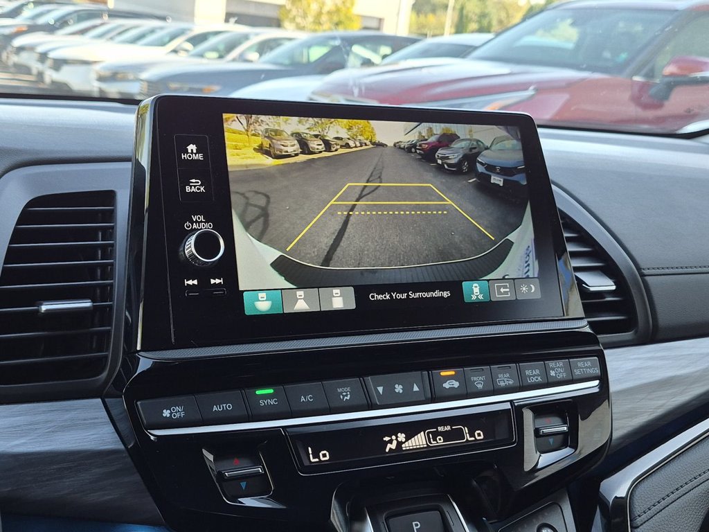 Thumbnail: 2026 Honda Odyssey - 32