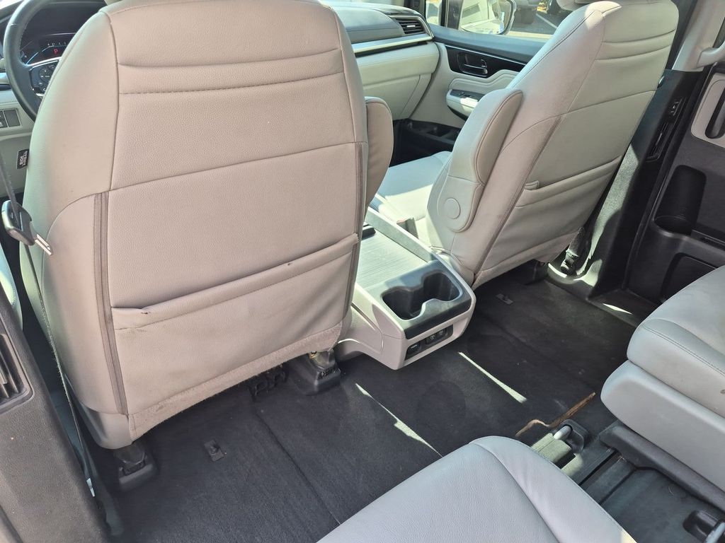 Thumbnail: 2019 Honda Odyssey - 11