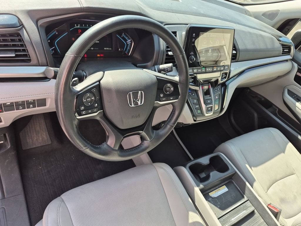 Thumbnail: 2019 Honda Odyssey - 2