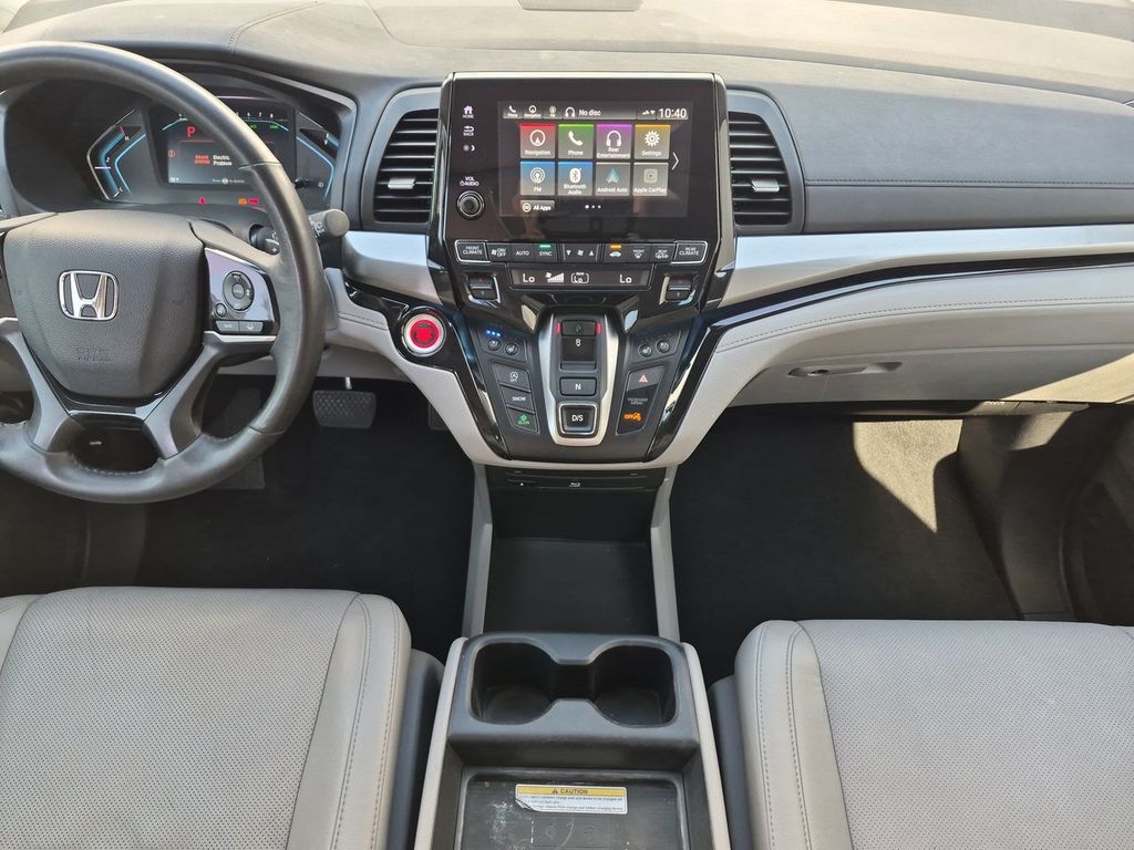 Thumbnail: 2019 Honda Odyssey - 9