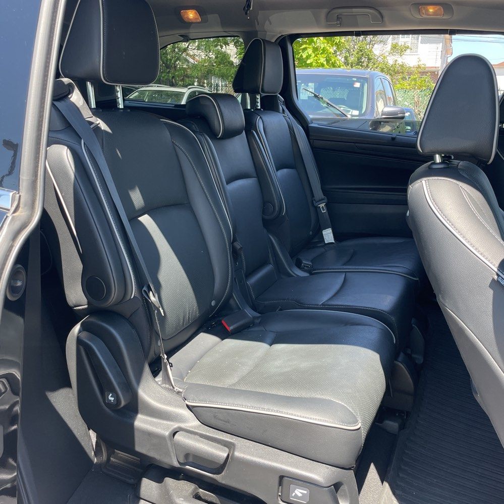 Thumbnail: 2022 Honda Odyssey - 4