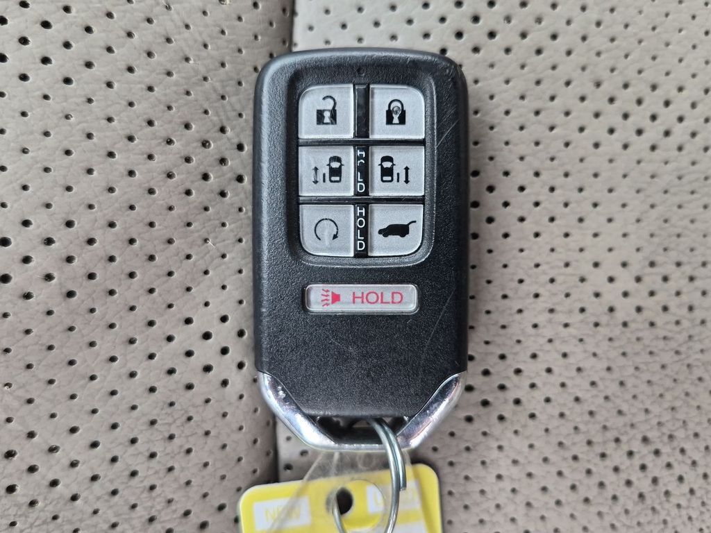 Thumbnail: 2024 Honda Odyssey - 19
